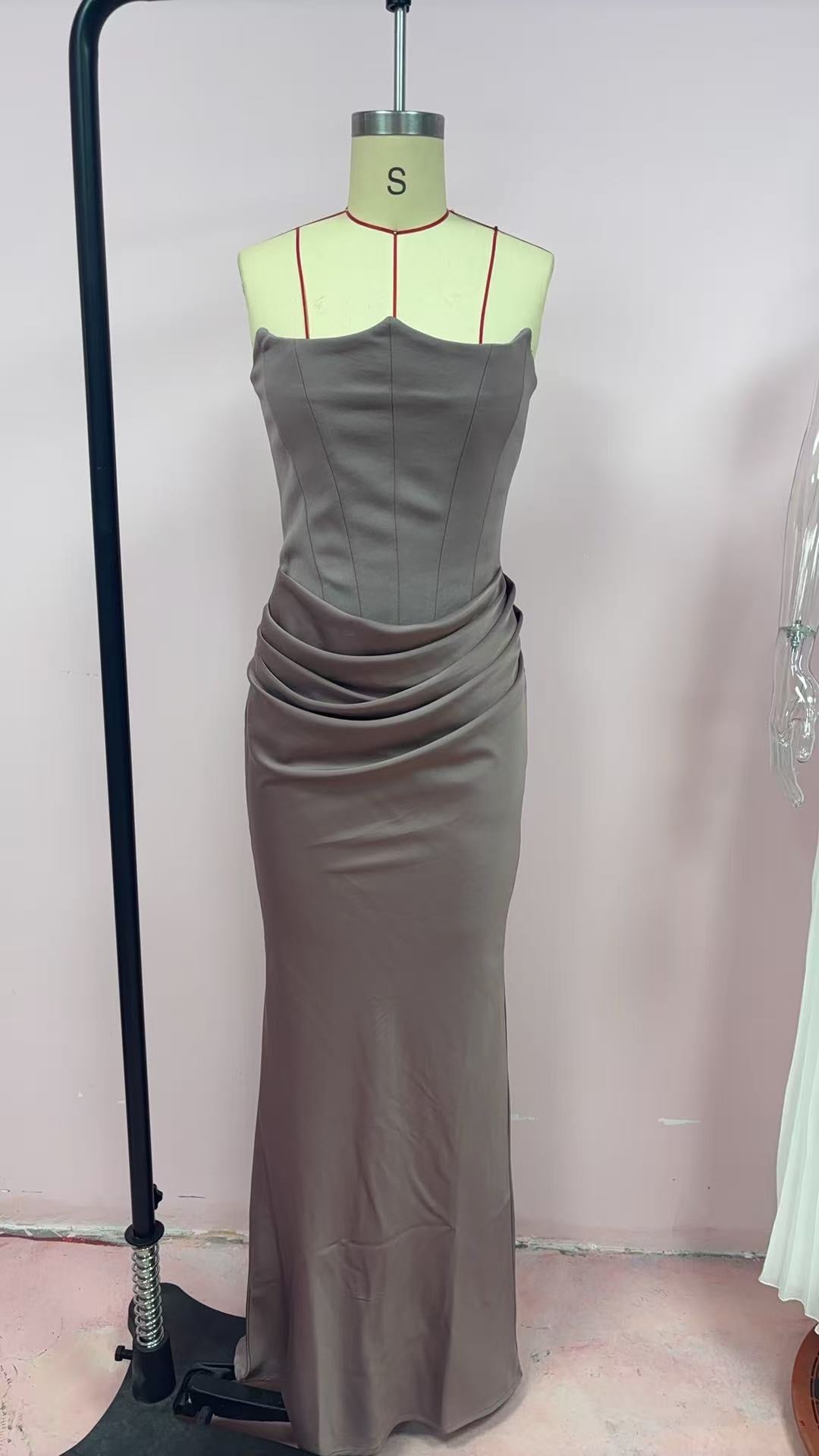 One Shoulder Pleated Bodysuit Dress Belle & Voile Smoke Gray Ver1 / XS